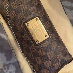 Limited Edition!! Louis Vuitton Eva Damier Ebene